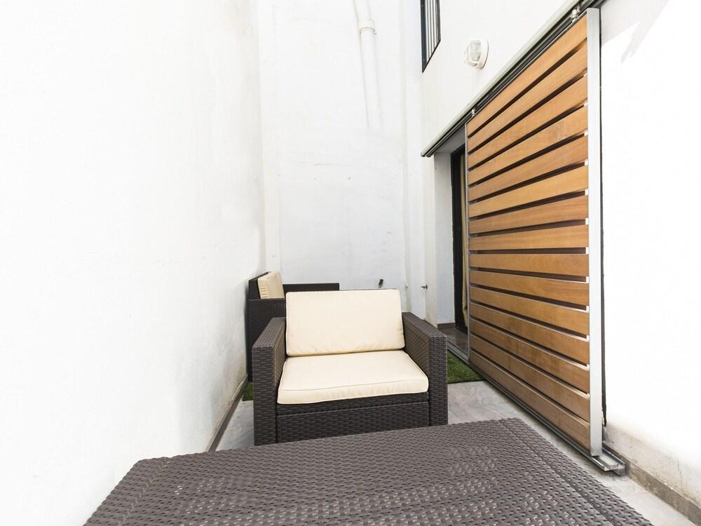 Total Valencia Vitoria Apartment Exterior photo
